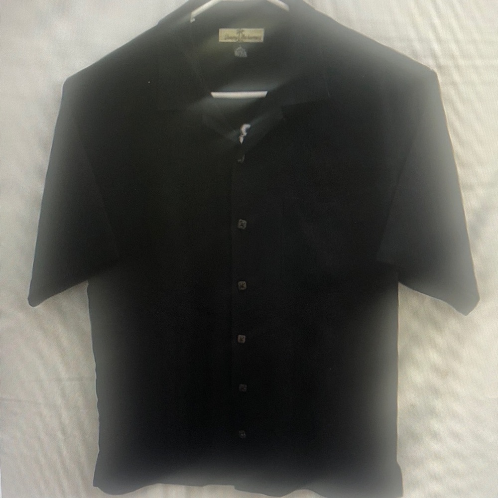 Men's Black Short Sleeve Shirt